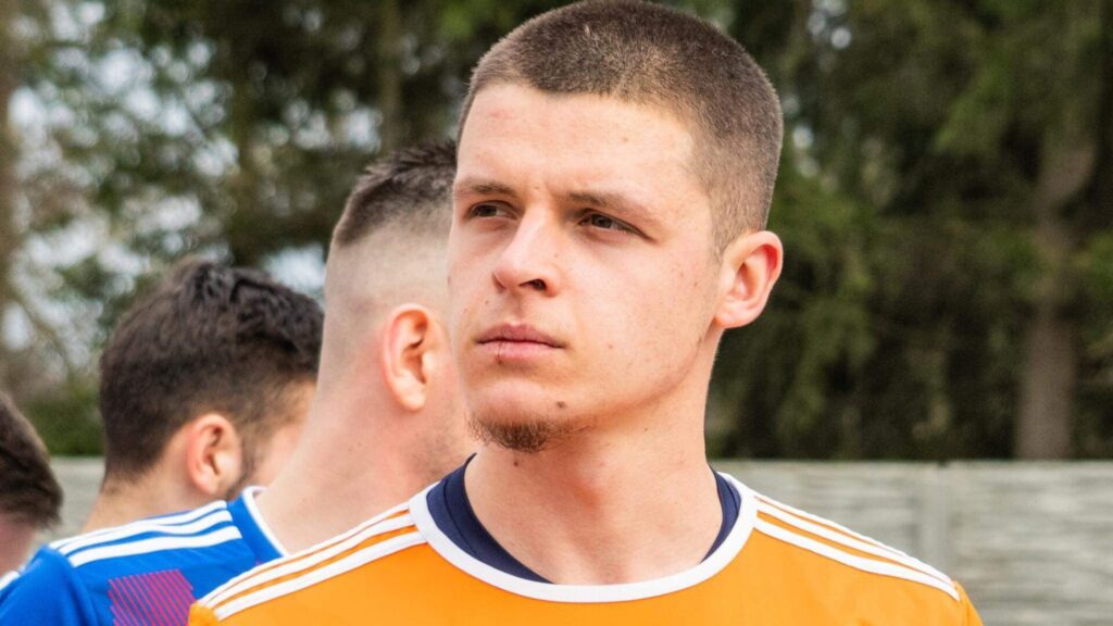 9FF8D052-A189-4749-B713-F159DAFECA4B