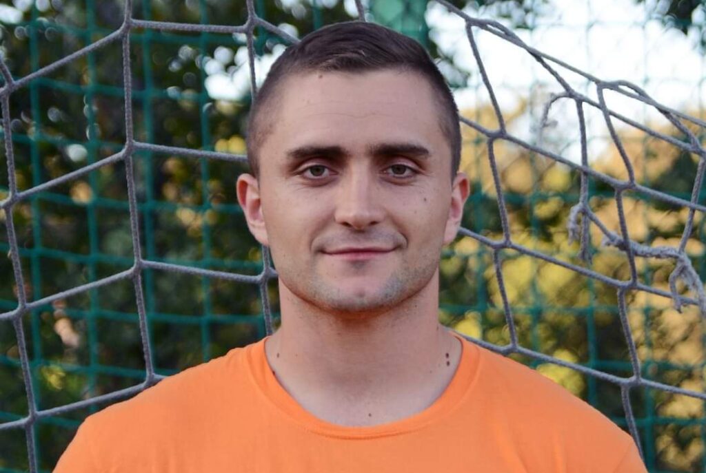 Screenshot_2024-09-15-22-38-15-340_com.facebook.katana-edit