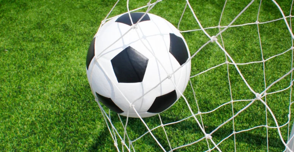 Screenshot_2024-09-28-22-28-11-430_com.canva.editor-edit