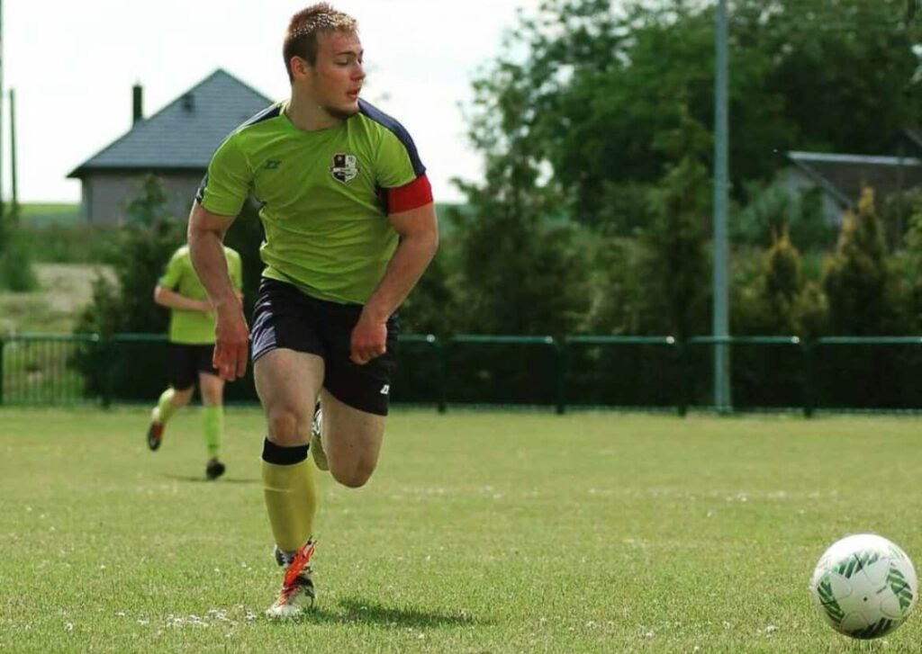 Screenshot_2024-09-30-03-33-41-214_com.facebook.orca-edit