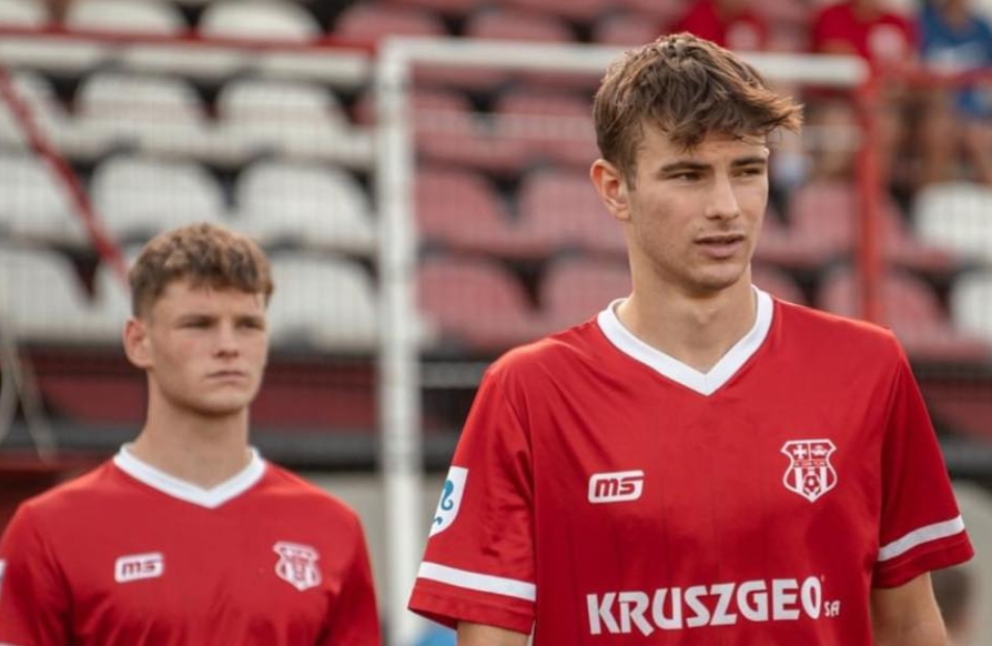 Screenshot_2024-10-05-18-25-53-632_com.facebook.orca-edit