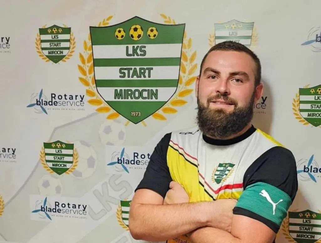 Screenshot_2024-10-15-07-00-40-234_com.facebook.orca-edit