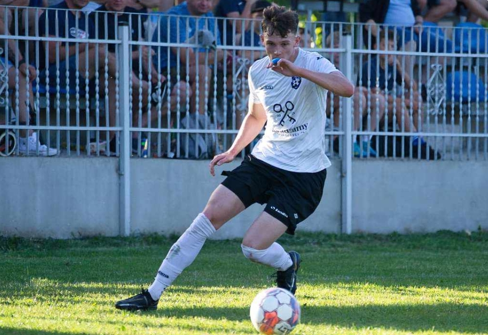 Screenshot_2024-10-19-09-08-25-537_com.facebook.orca-edit