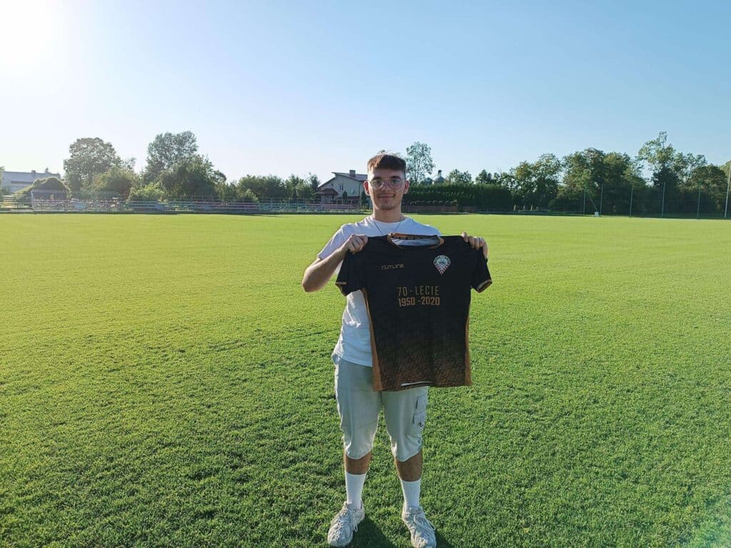 received_898751575219137