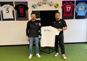 Screenshot_2024-11-24-14-09-02-187_com.miui.gallery-edit