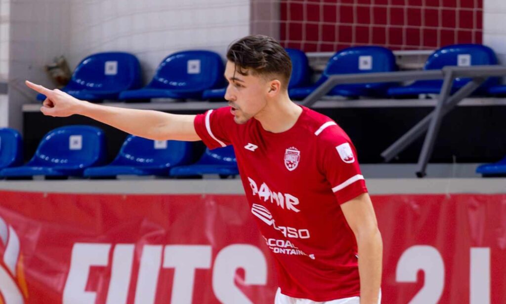 Screenshot_2024-12-04-20-38-47-200_com.facebook.orca-edit