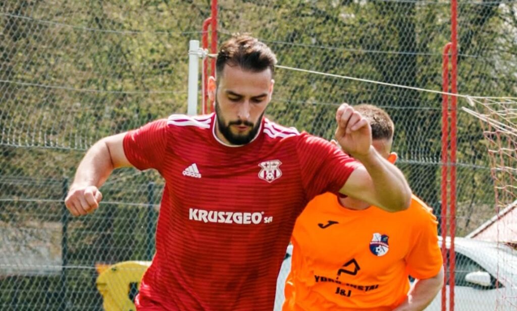 Screenshot_2025-03-29-23-29-22-312_com.facebook.katana-edit