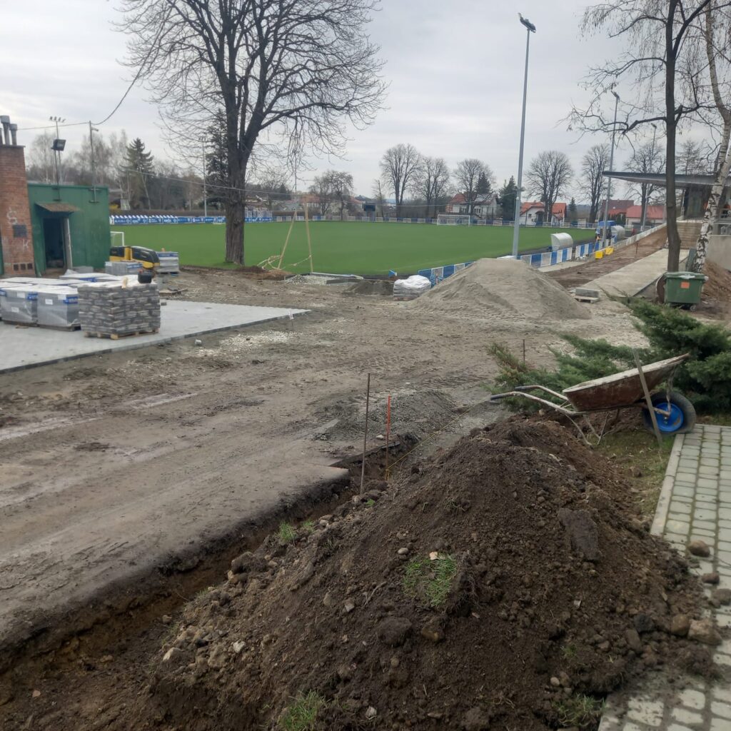 487336388_1242742520709514_26992949334771640_n