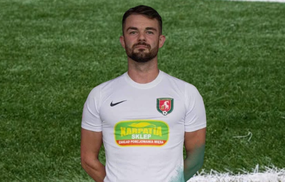 Screenshot_2025-04-03-08-34-27-890_com.canva.editor-edit