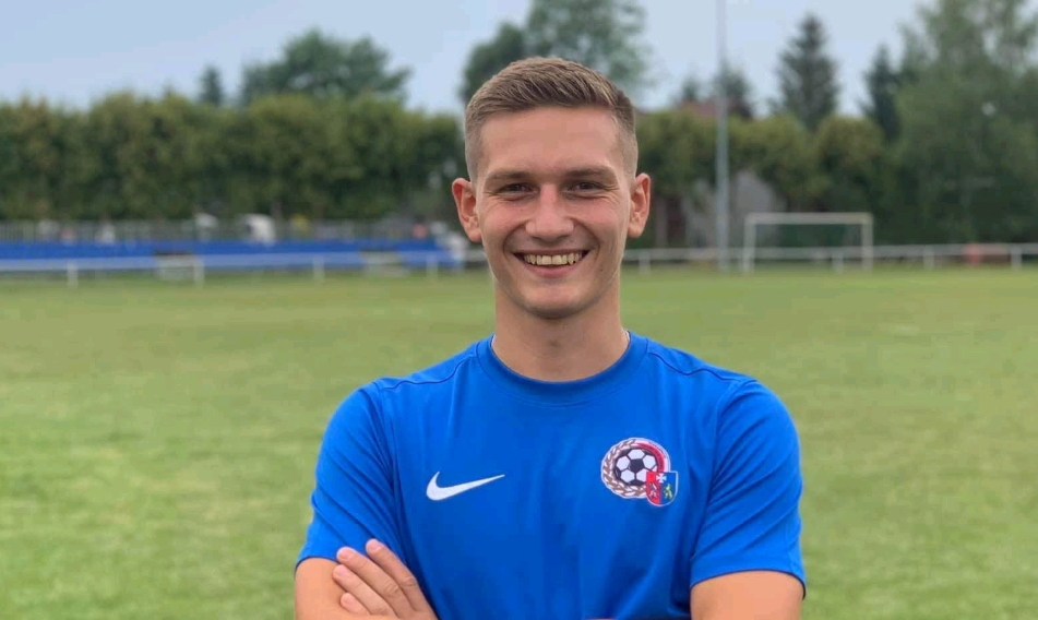 Screenshot_2025-04-14-19-28-58-314_com.facebook.orca-edit