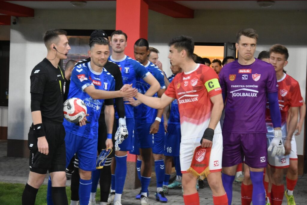 il20250425_908152617_xlarge