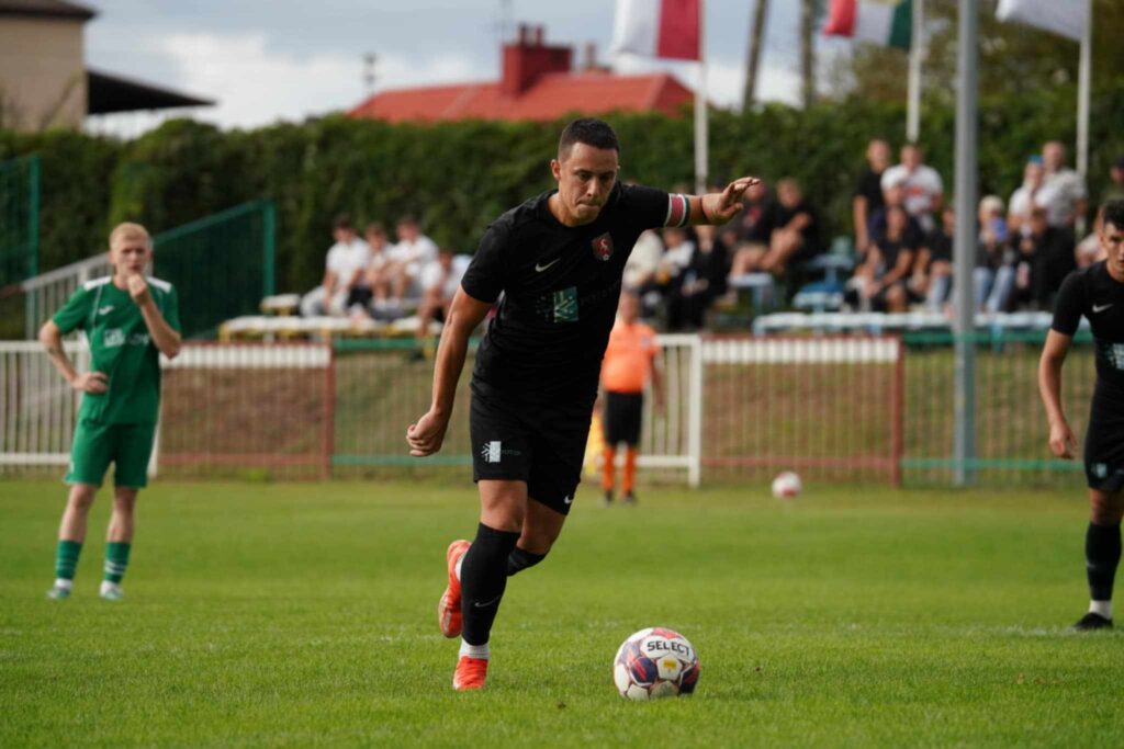 494824297_1263772571973792_3808959584344933990_n