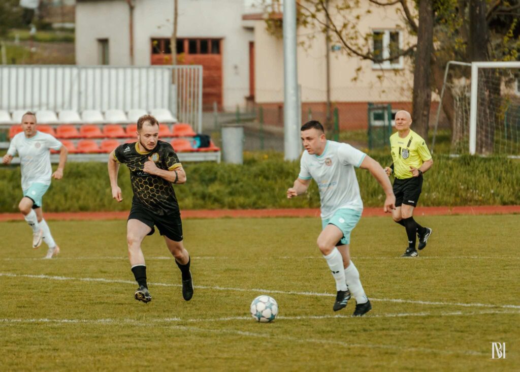 received_9749172805171774