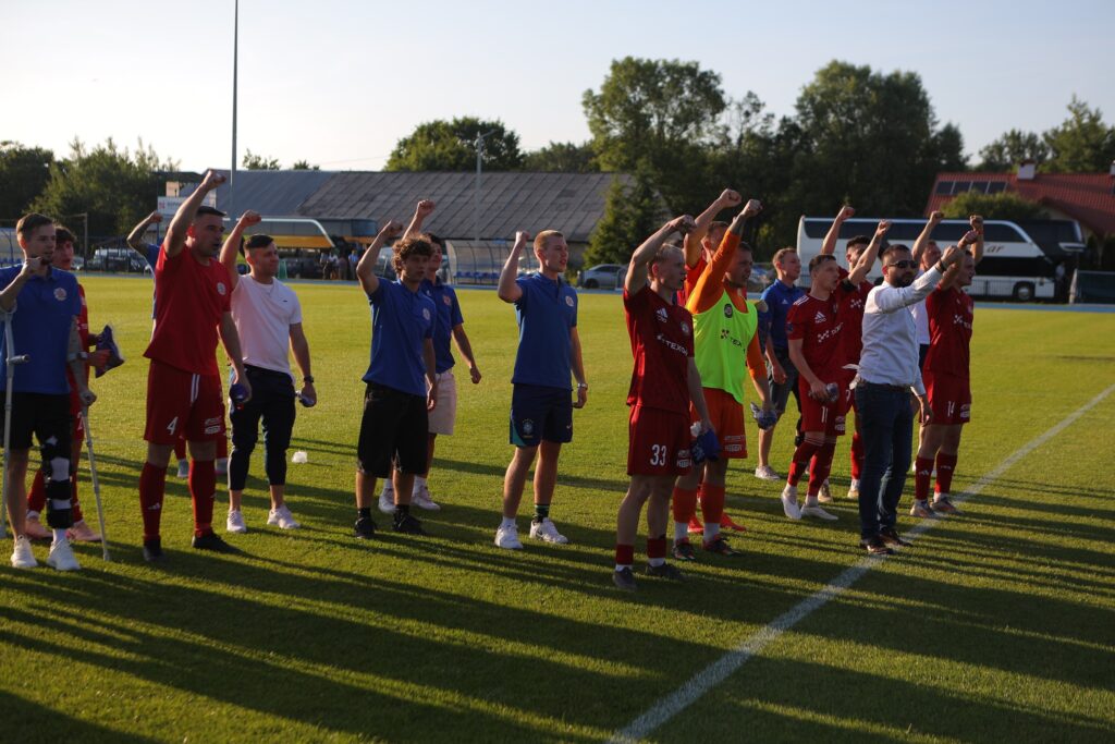 506460335_1241747654407126_4367588713408124637_n (1)