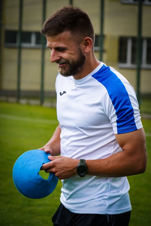 517938712_1266454621763909_4557097325867672514_n