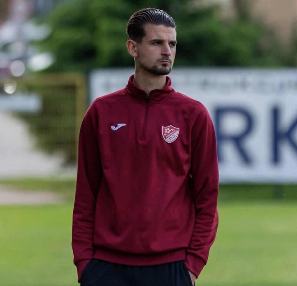 Messenger_creation_5A6EE479-83C3-4B1C-A849-632E52F925CB