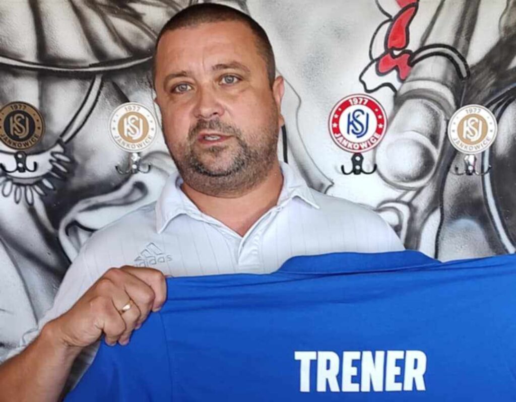 Screenshot_2025-08-20-22-33-36-881_com.facebook.orca-edit