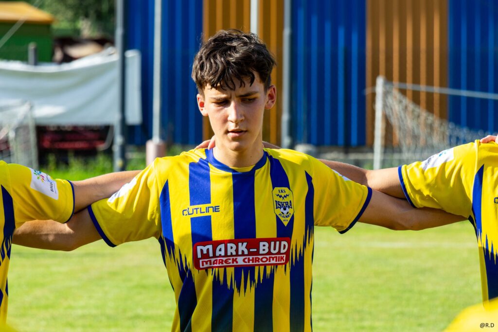 received_1950186435521614