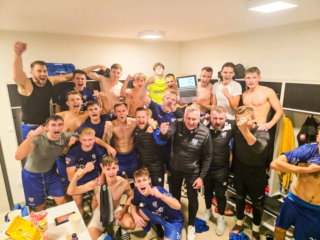 Messenger_creation_86EB6A10-8AB2-410A-8C5C-A31F3CA1AA1F