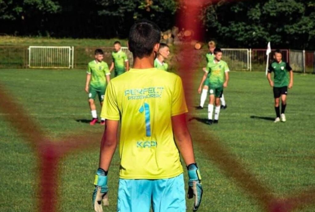 Screenshot_2025-09-08-07-06-10-518_com.facebook.katana-edit