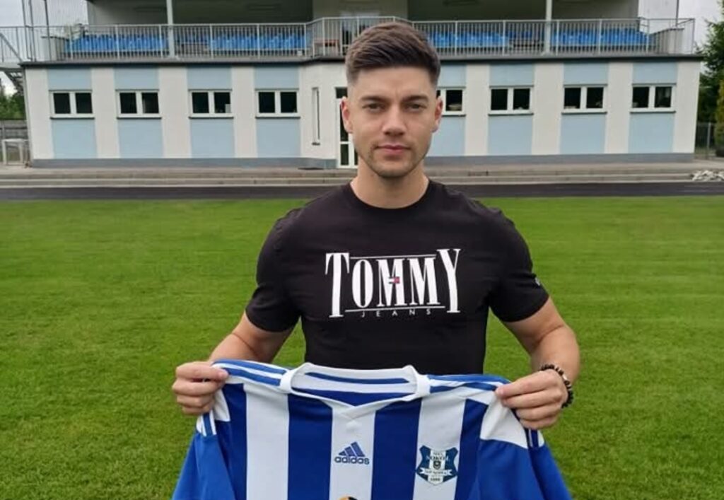 Screenshot_2025-09-22-05-18-54-99_a23b203fd3aafc6dcb84e438dda678b6